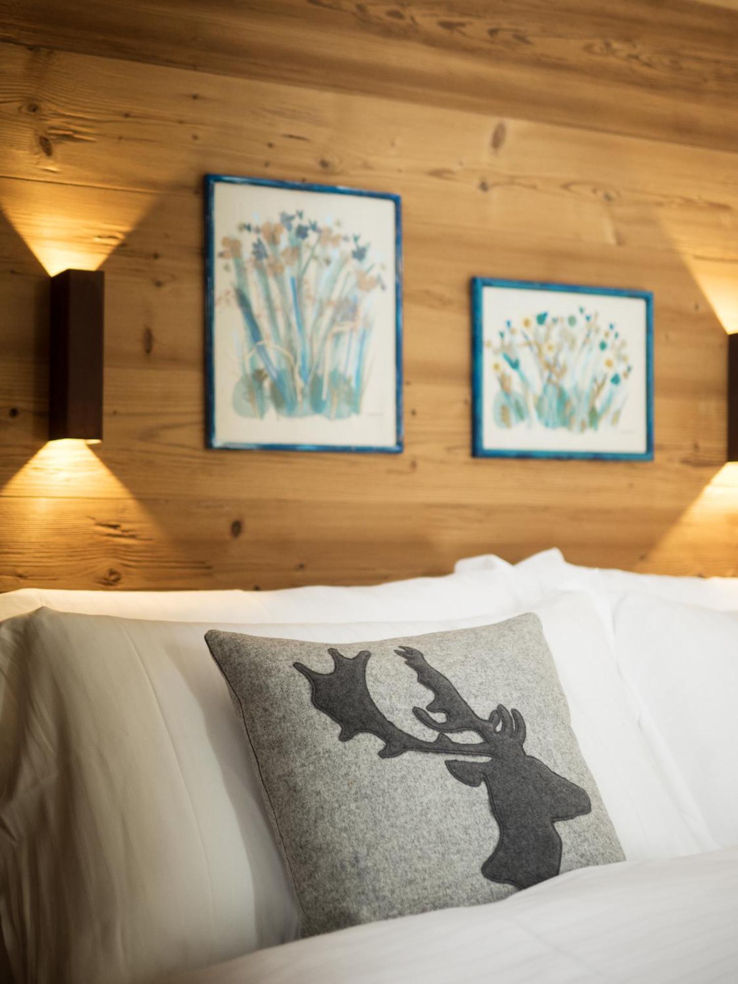 Fiori Dolomites Experience Hotel サン・ヴィート・ディ・カドーレ エクステリア 写真